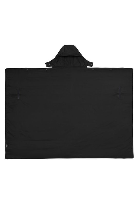 PC PIRATES/ EB755 / Poncho/ EMBROIDERY